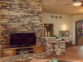 Jogo Modern Stone Room Escape